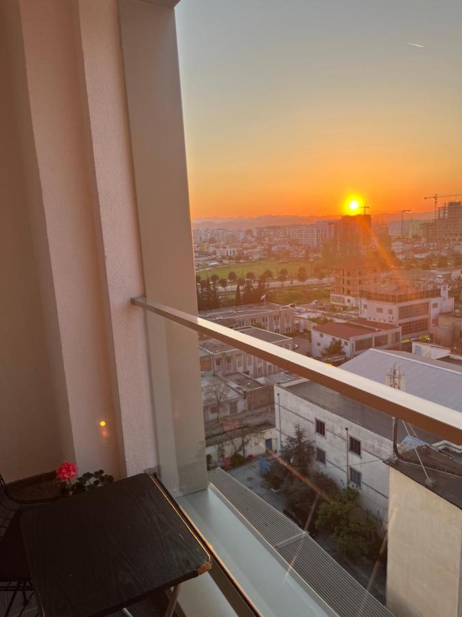 טיראנה Comfy Nest Apartment- Free Parking מראה חיצוני תמונה