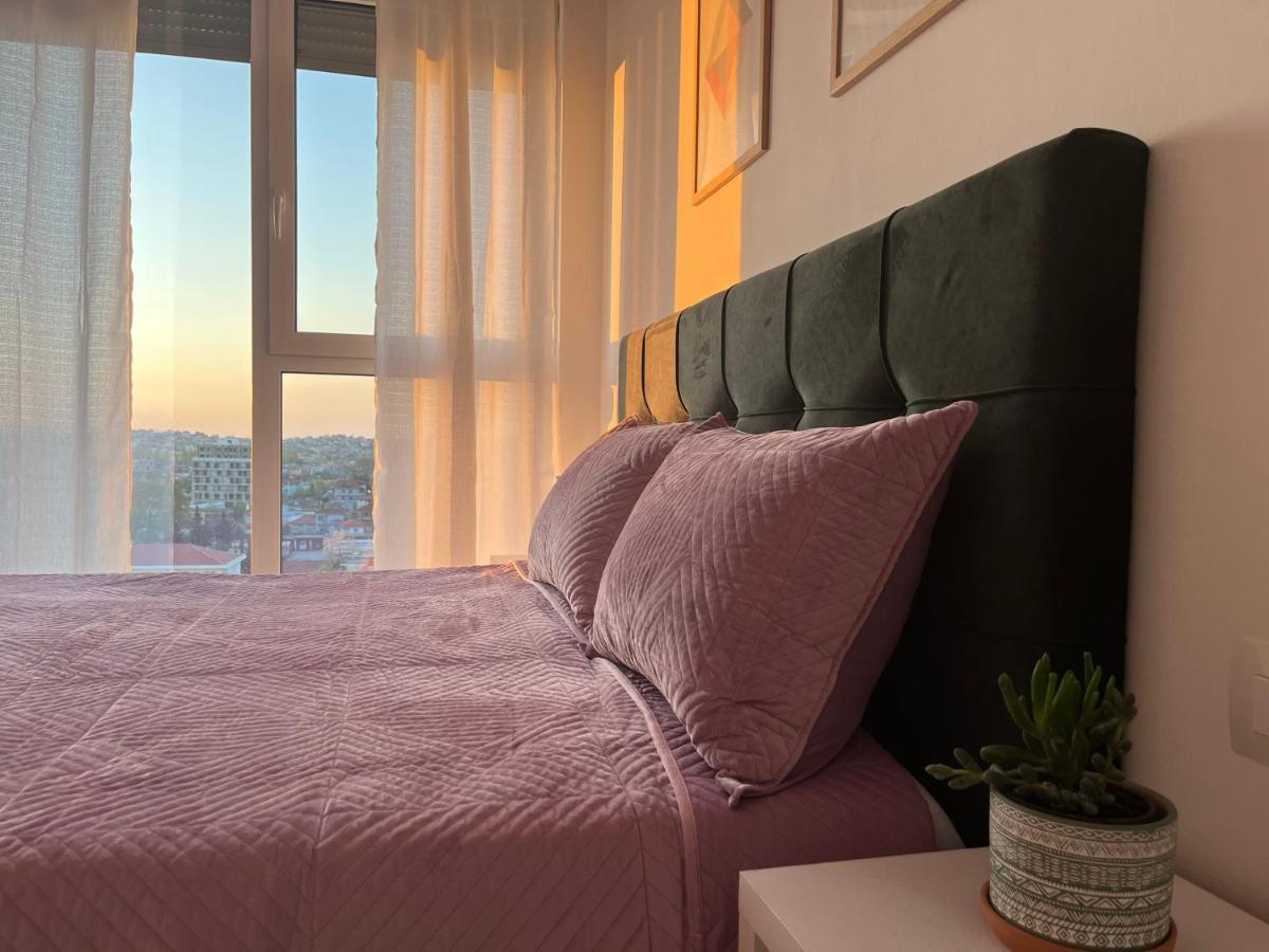 טיראנה Comfy Nest Apartment- Free Parking מראה חיצוני תמונה