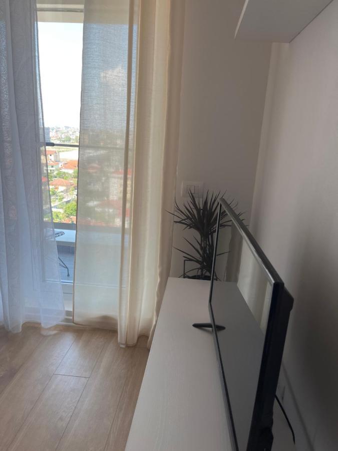 טיראנה Comfy Nest Apartment- Free Parking מראה חיצוני תמונה