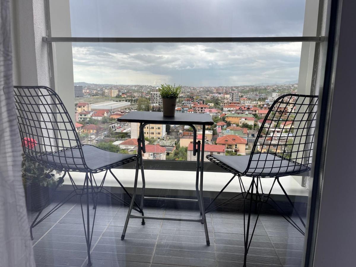 טיראנה Comfy Nest Apartment- Free Parking מראה חיצוני תמונה
